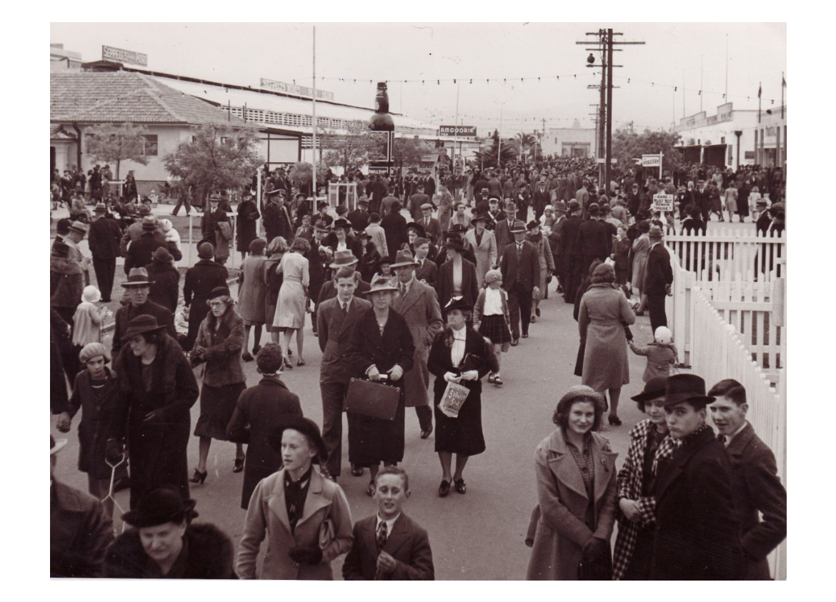 Crowd at the 1936 Royal Adelaide Show